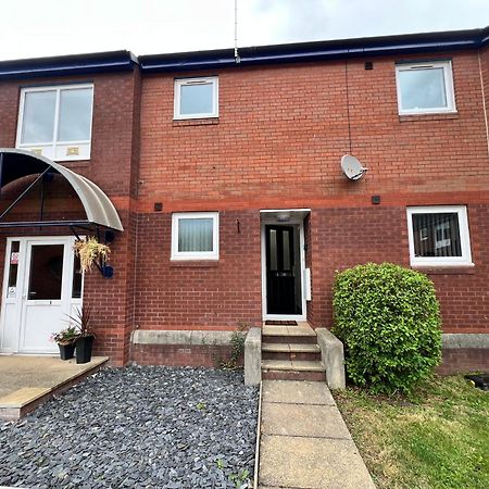 Marina Princes Reach Preston  Exterior photo